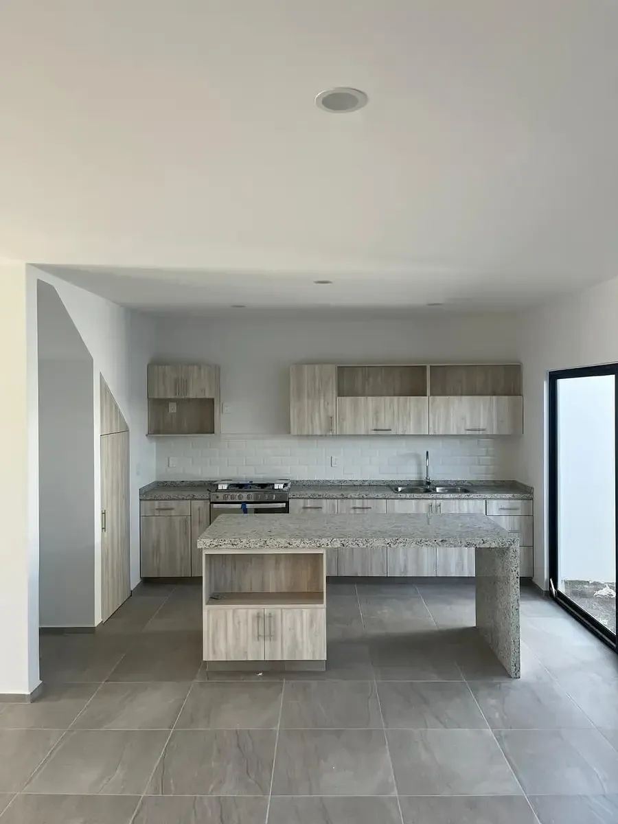 House in Gated Community in San Isidro Juriquilla, Querétaro, photo 2 of 13