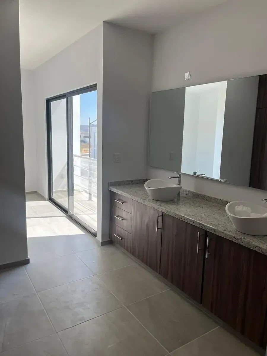 House in Gated Community in San Isidro Juriquilla, Querétaro, photo 10 of 13