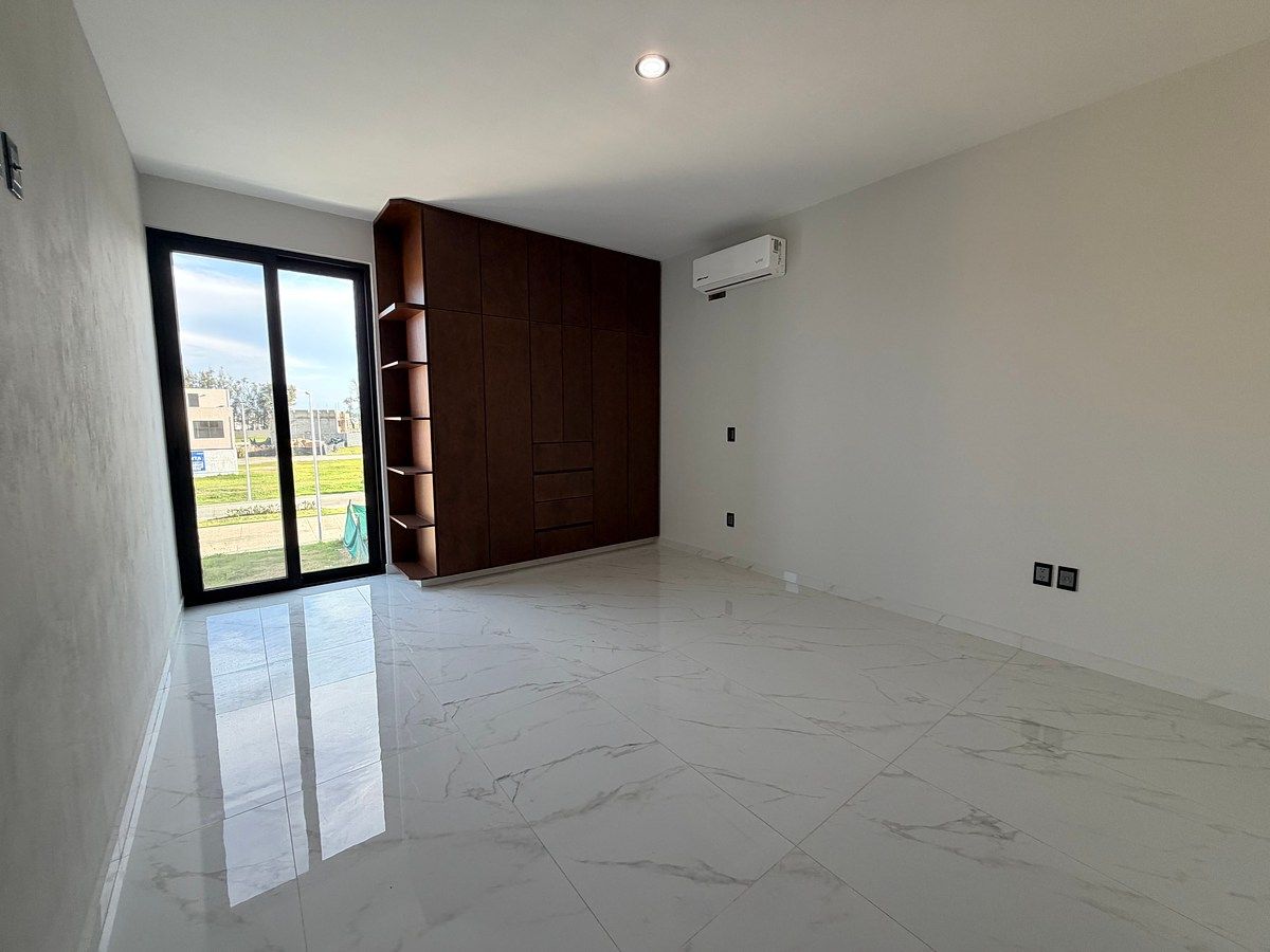 House in Valle Imperial, Zapopan, photo 19 of 32