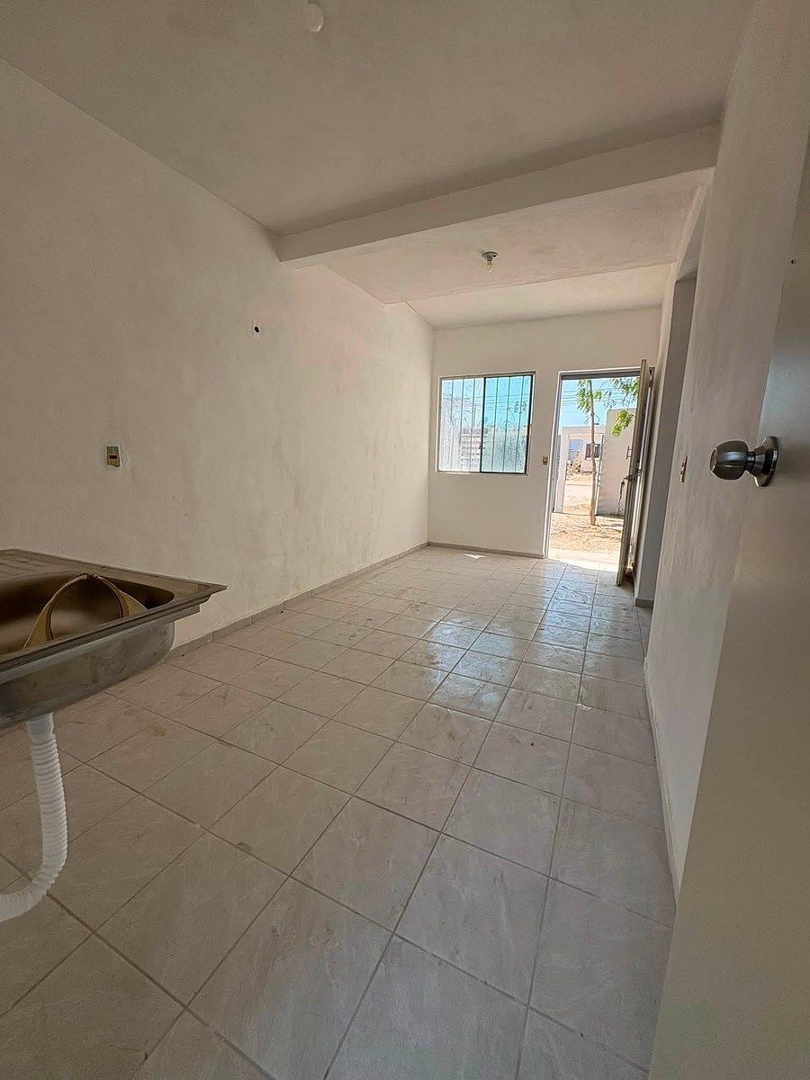 Casa en El Mezquitito INVI, La Paz, foto 2 de 8