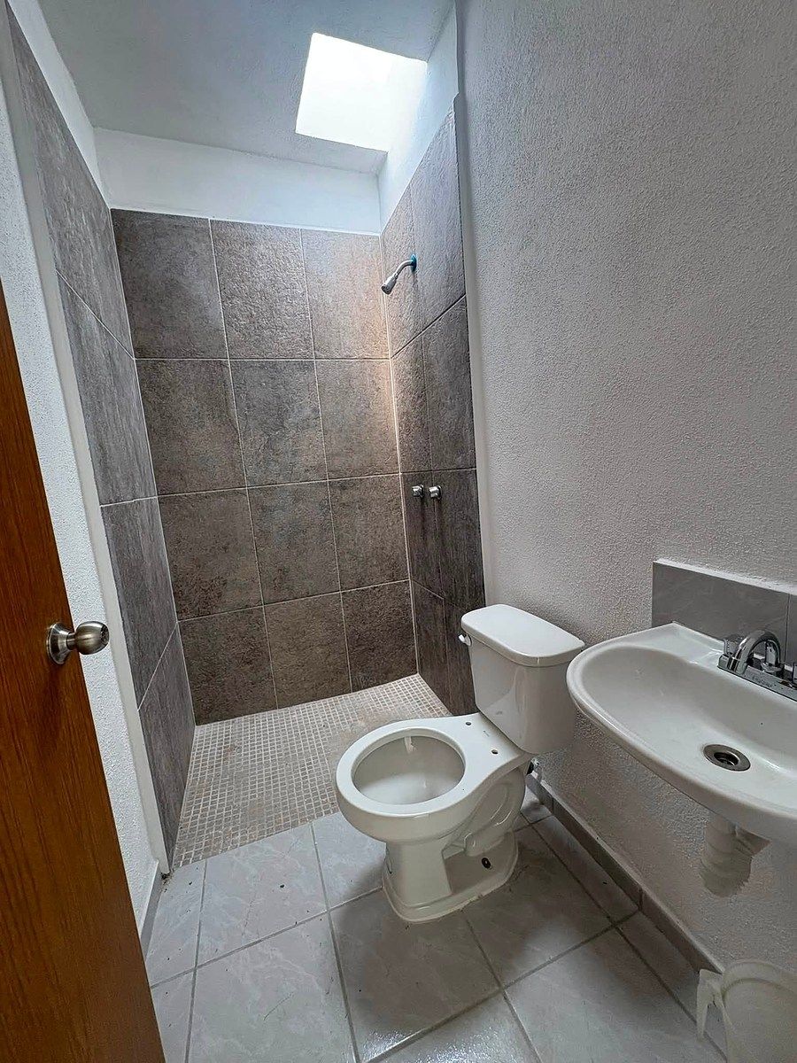 Casa en El Mezquitito INVI, La Paz, foto 4 de 8