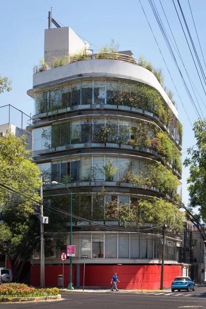 Building in Granada, Miguel Hidalgo, photo 3 of 5
