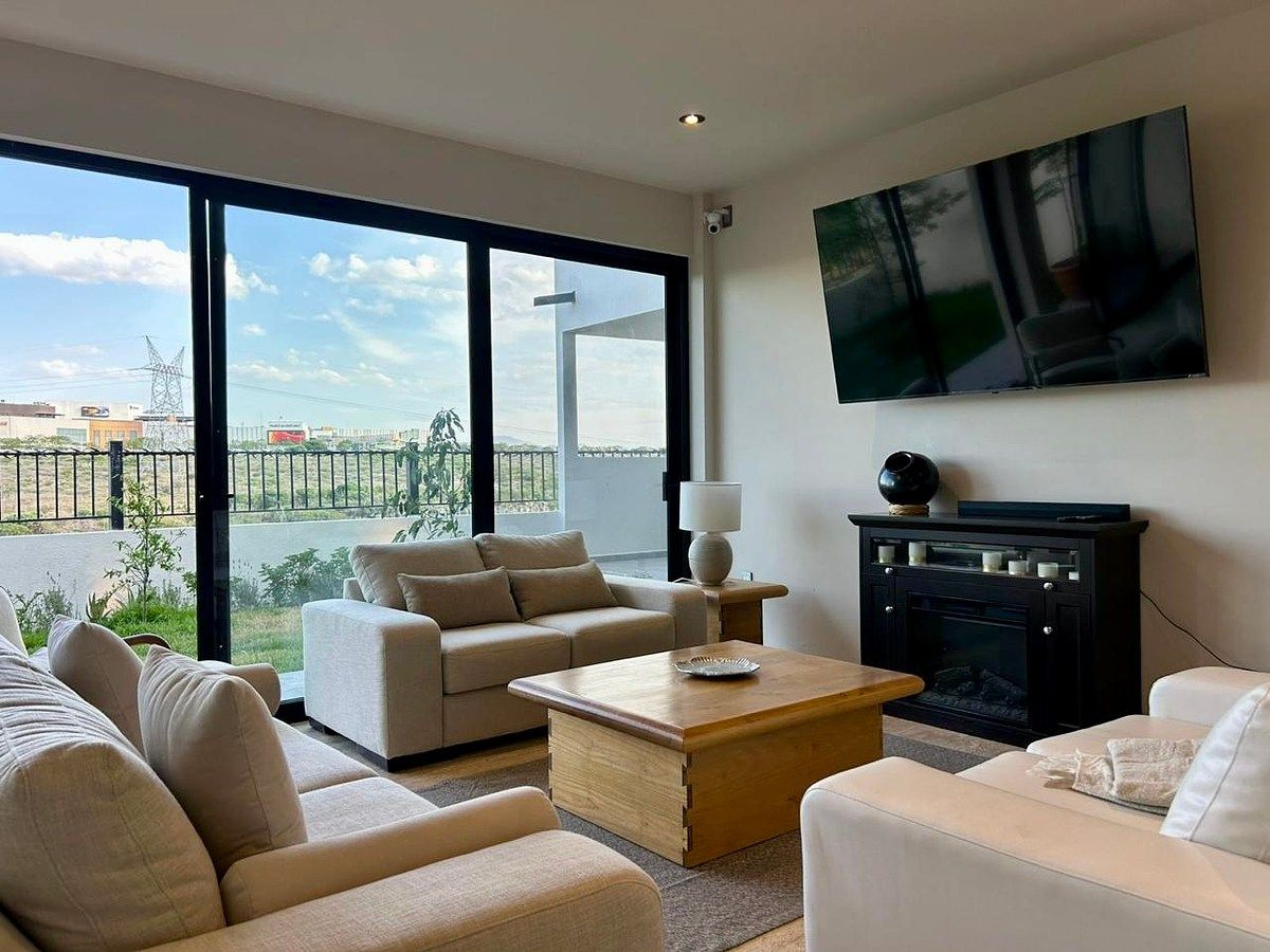 Casa em La Vista Residencial, Querétaro, foto 3 de 21