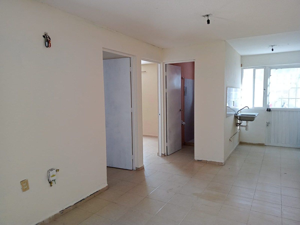Casa em Miradores de Santa Elena, Aguascalientes, foto 2 de 11