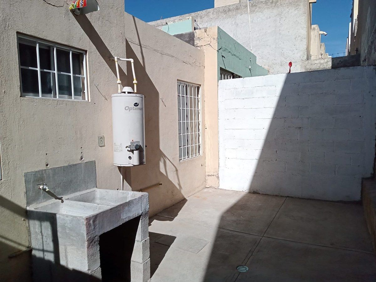 Casa em Miradores de Santa Elena, Aguascalientes, foto 9 de 11