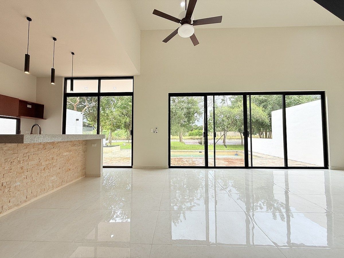 House in Gated Community in Altozano, Mérida, photo 11 of 16
