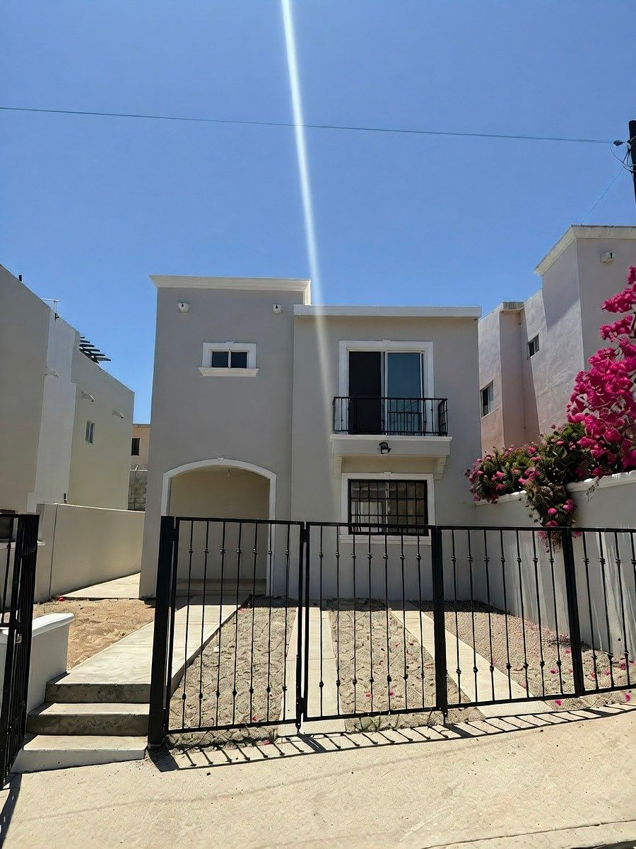 Casa en buen estado en granjas del gallo, foto 1 de 12