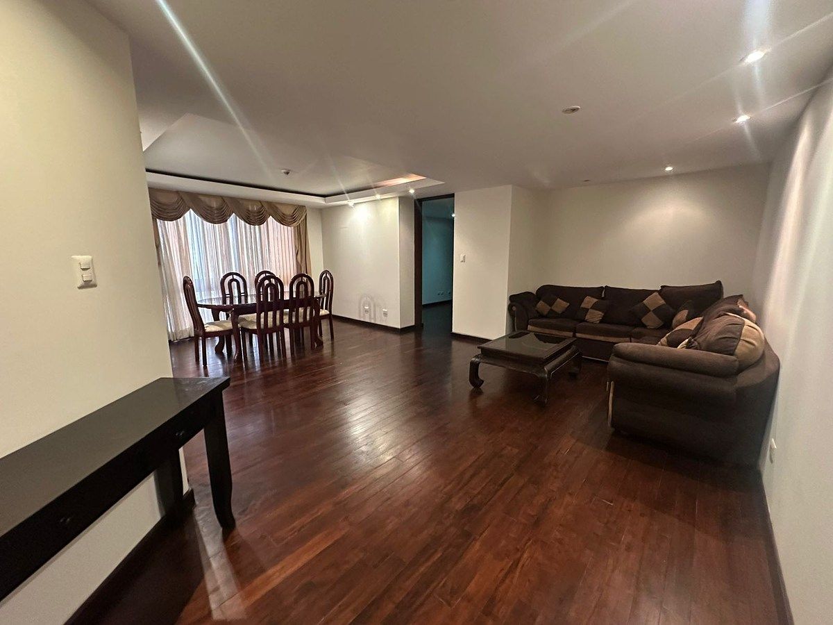Apartamento en Zona 10, Guatemala, foto 9 de 10