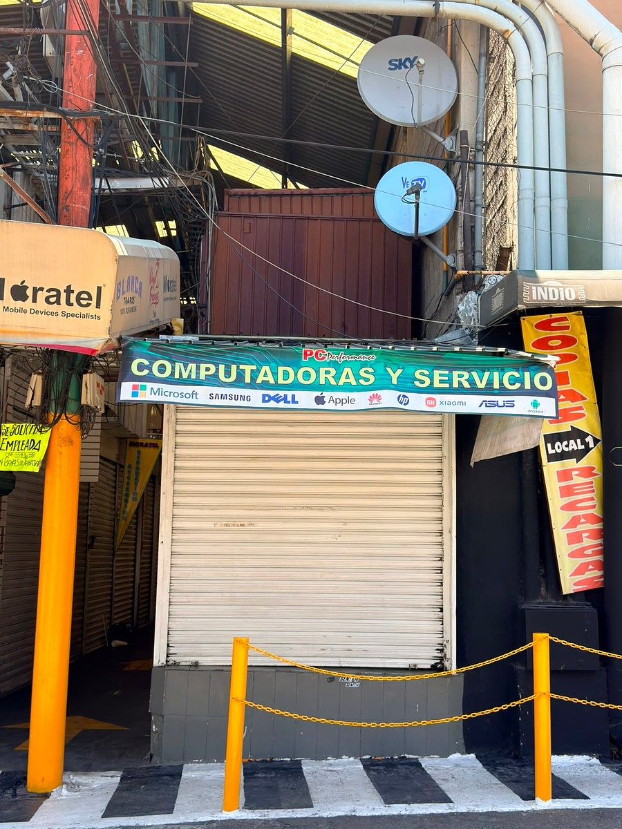 Local en RENTA  en BAZAR DE LOMAS VERDES, foto 1 de 9