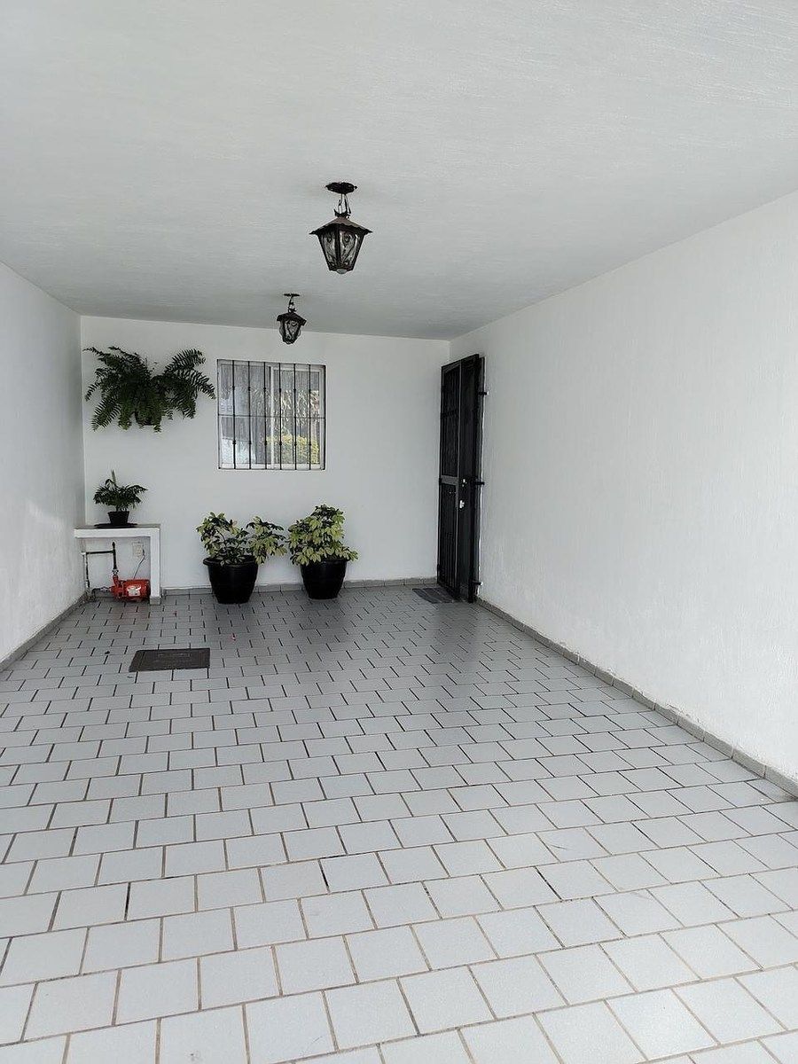 House in Paseos del Sol, Zapopan, photo 2 of 15