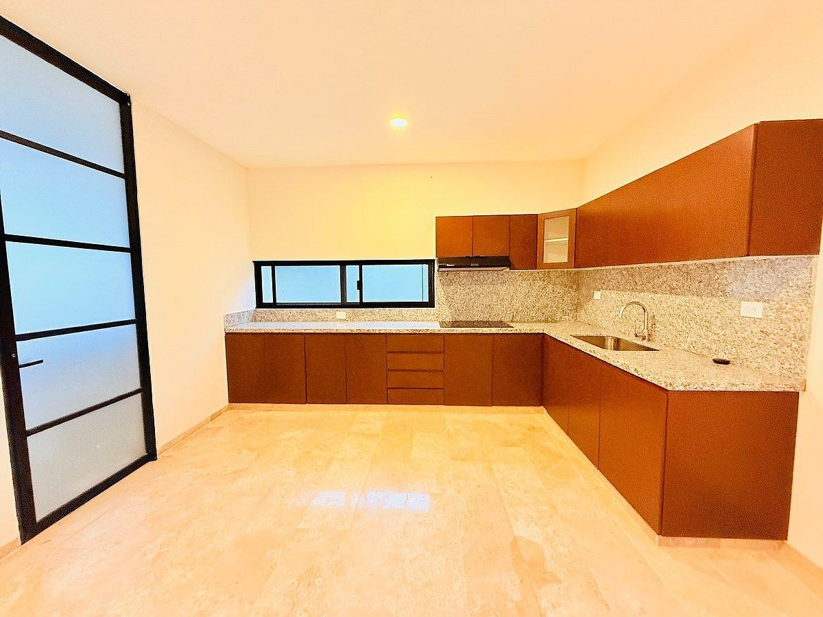 Casa en Tixcuytún, Mérida, foto 2 de 9