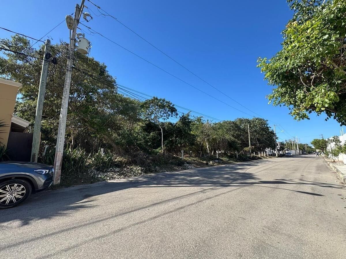 Terreno de 3.700 m2 à venda em Montebello, foto 1 de 5
