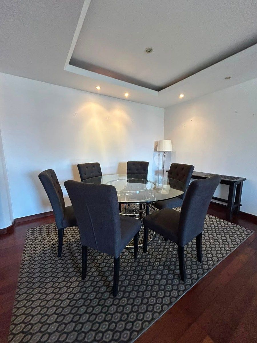Vendo Apartamento en Tiffany zona 10 amueblado - Image 3