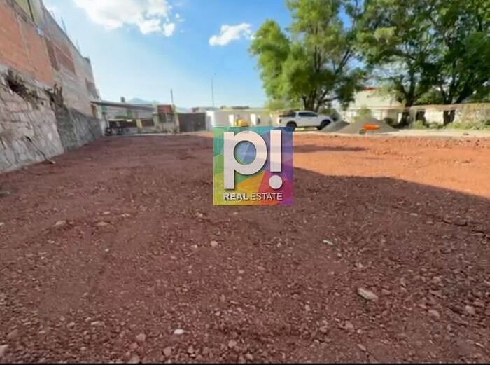 VENDA DE TERRENO LIMPO E PLANO NO CENTRO HISTÓRICO DE MORELIA TER_5462 MOR/CM, foto 1 de 10