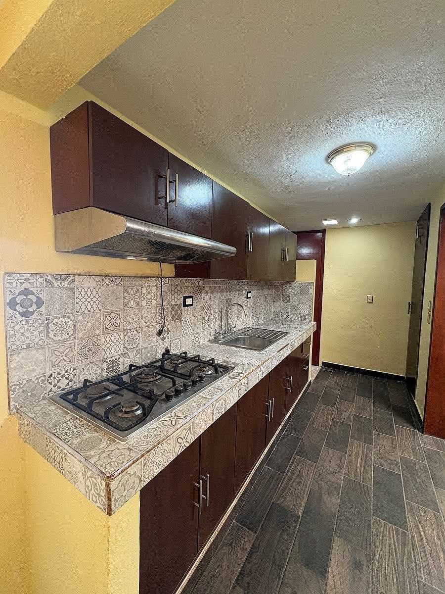 HOUSE FOR SALE NEAR AVENUE JACINTO CANEK MERIDA YUCATAN, photo 1 of 14