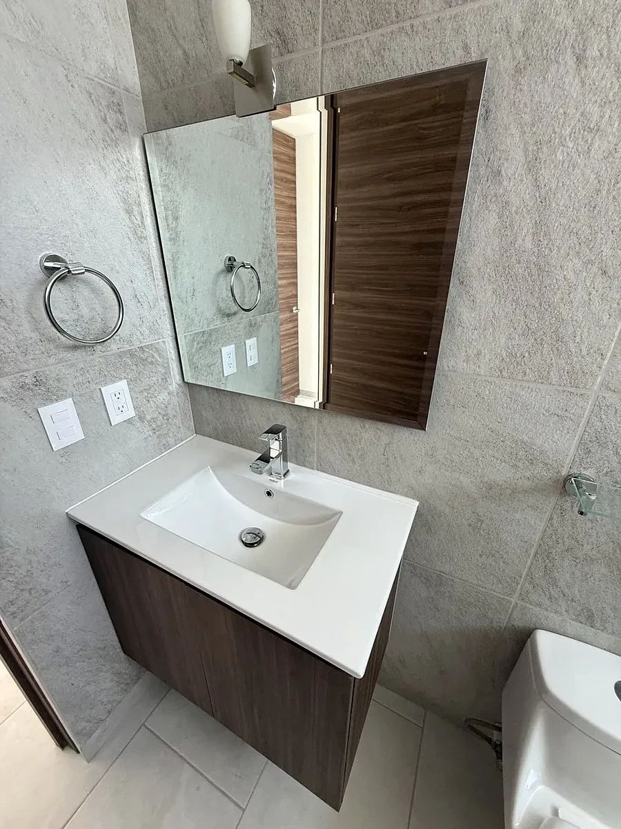 Baño completo en PB, foto 8 de 39