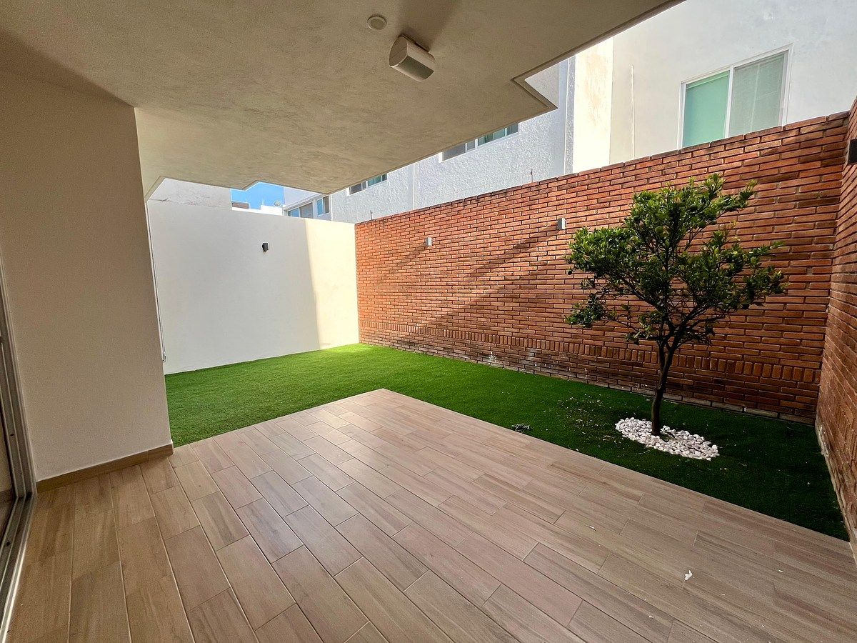 Casa en condominio en Hacienda Juriquilla Santa Fe, Querétaro, foto 4 de 37