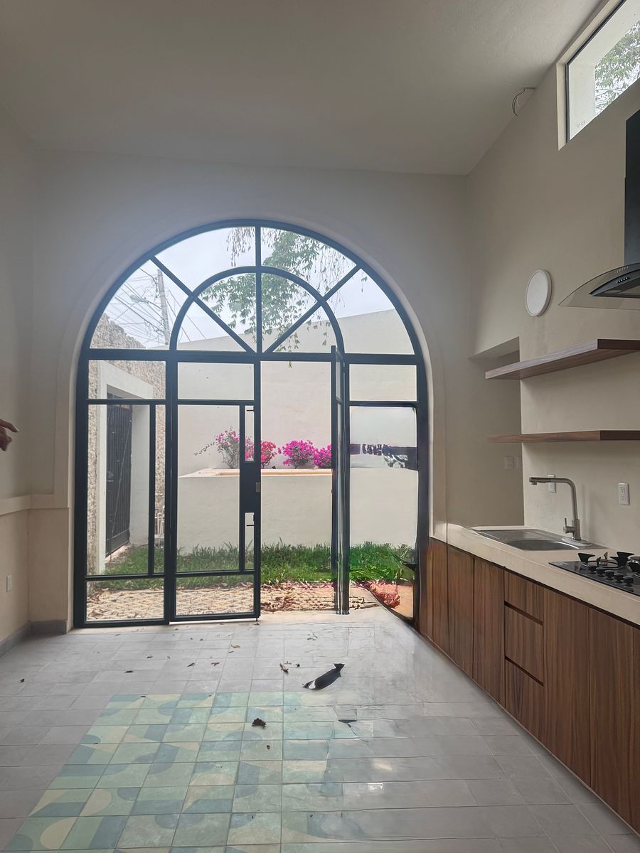 Remodeled single-story house in the Center of Mérida, photo 1 of 18