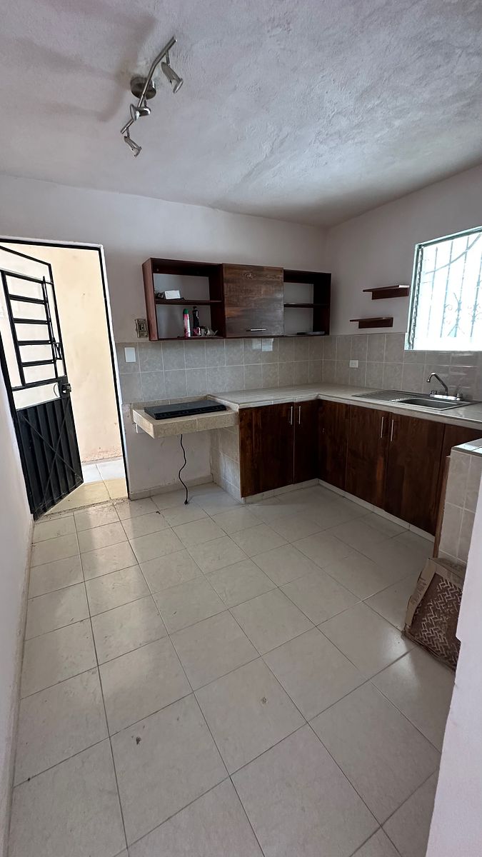 Sala Comercial em Chuburna de Hidalgo, Mérida, foto 3 de 16