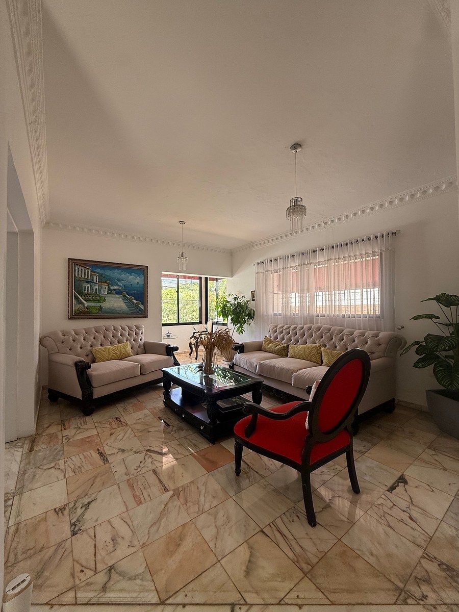 Casa en Los Cacicazgos, Santo Domingo Centro (Distrito Nacional), foto 9 de 29
