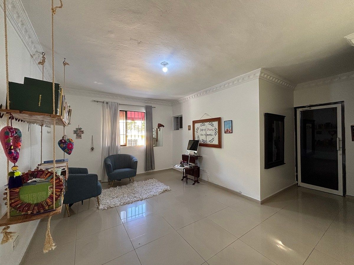 Casa en Los Cacicazgos, Santo Domingo Centro (Distrito Nacional), foto 12 de 29