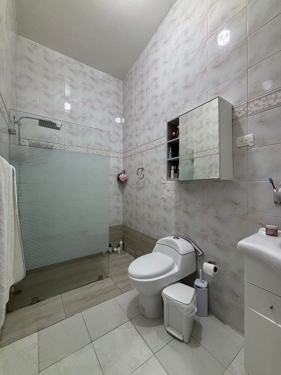 Casa en Los Cacicazgos, Santo Domingo Centro (Distrito Nacional), foto 14 de 29