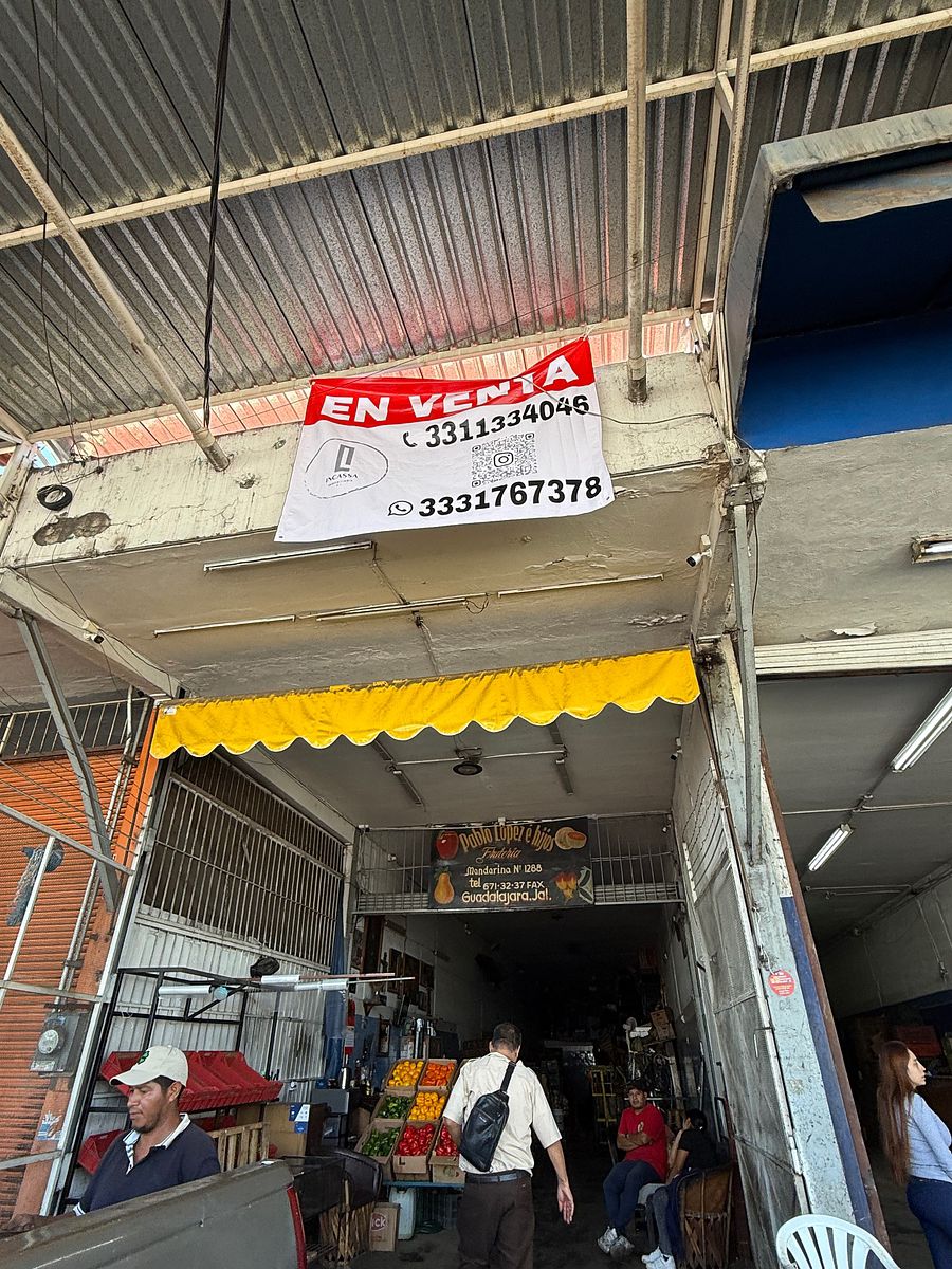 Galpão comercial em Mercado de Abastos, Guadalajara, foto 2 de 4