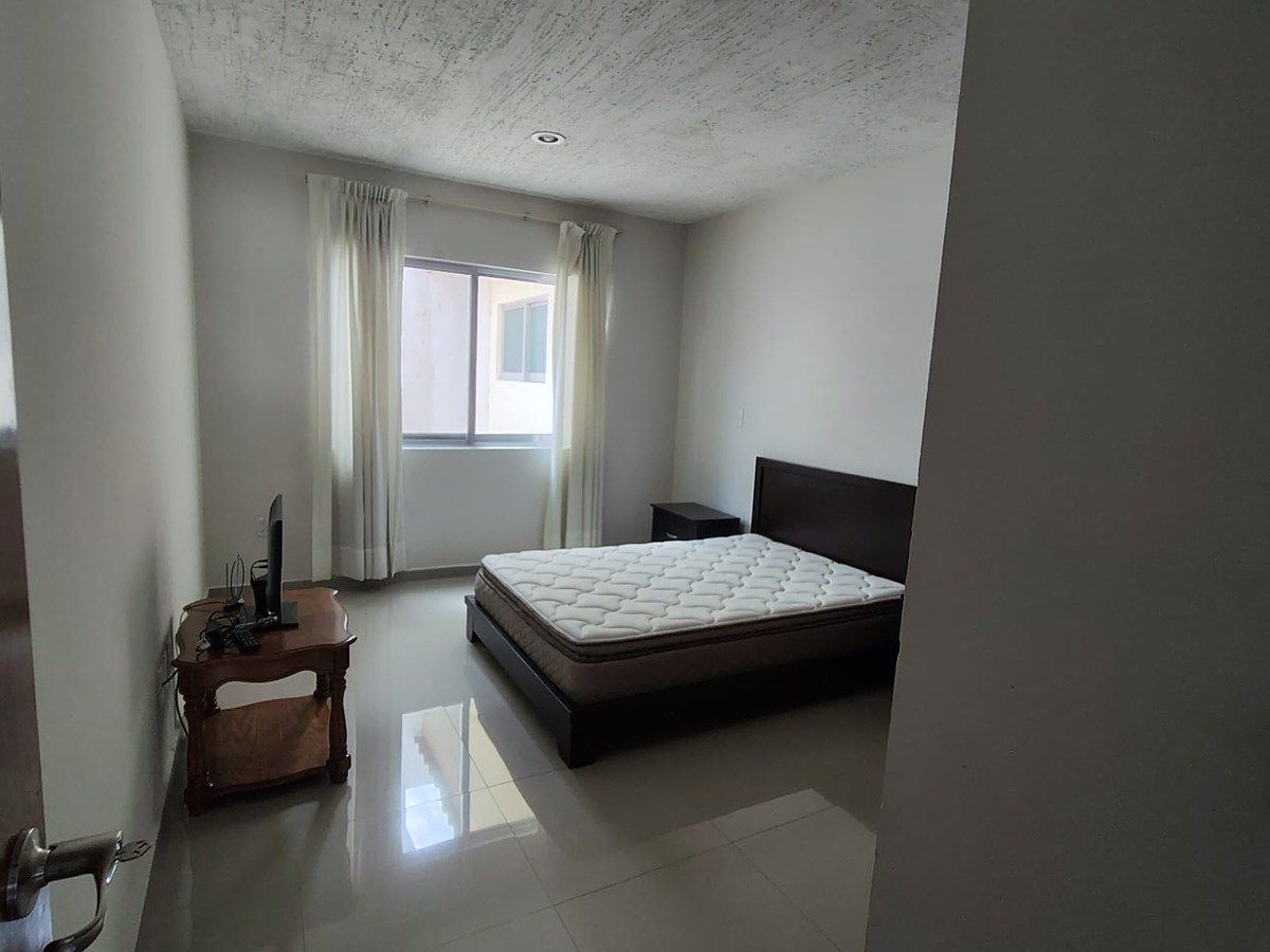 Casa en San Antonio de Ayala, Irapuato, foto 2 de 22