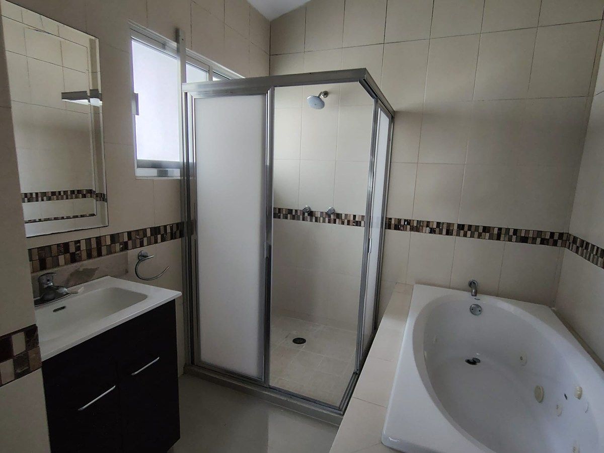 Casa en San Antonio de Ayala, Irapuato, foto 10 de 22