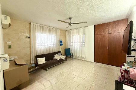 CASA À VENDA EM GARCIA GINERES MERIDA