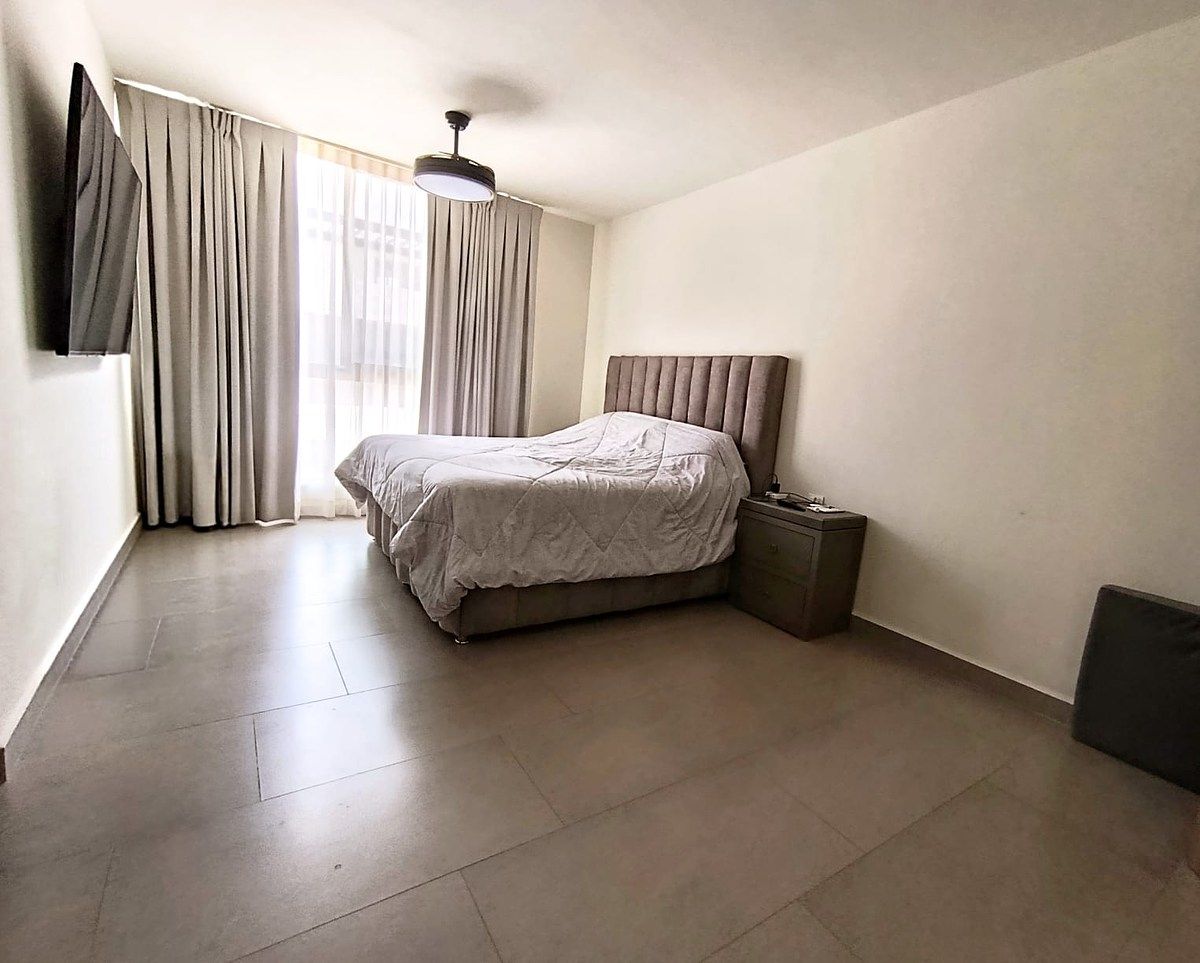 Casa em Dominio Cumbres, García, foto 5 de 14