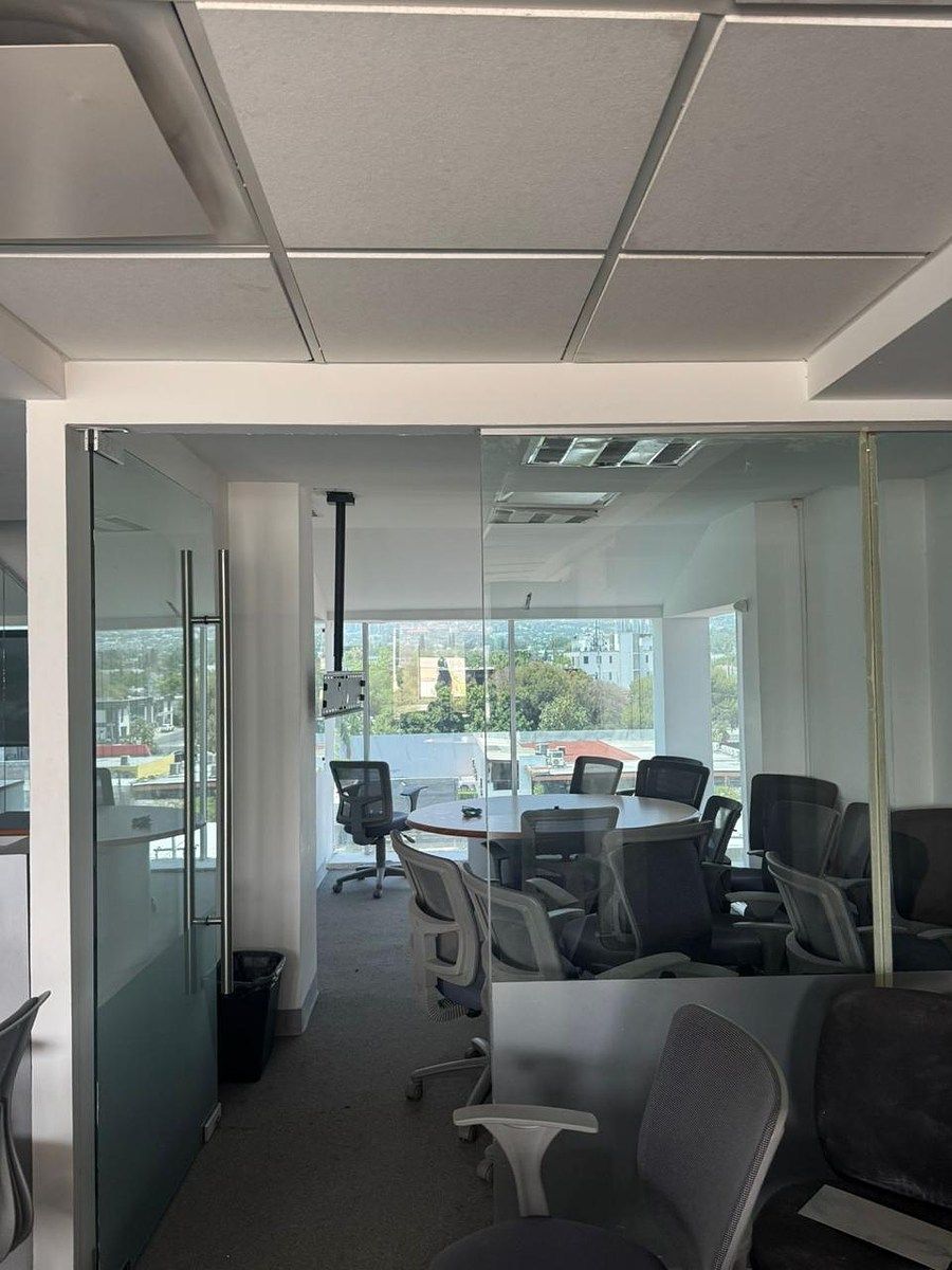 Office for RENT (entire floor), photo 1 of 4