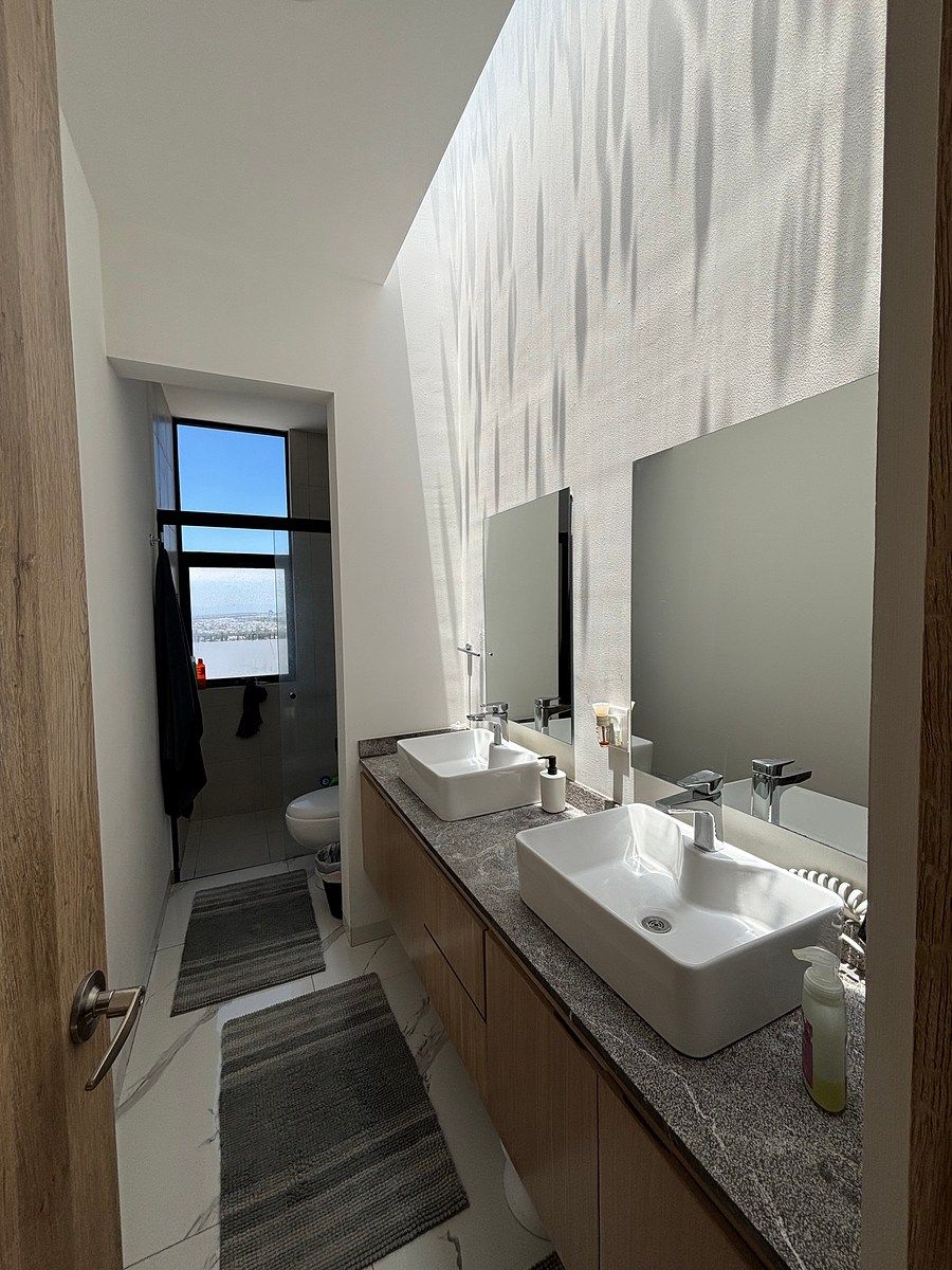Casa em Lomas de Juriquilla, Querétaro, foto 23 de 29