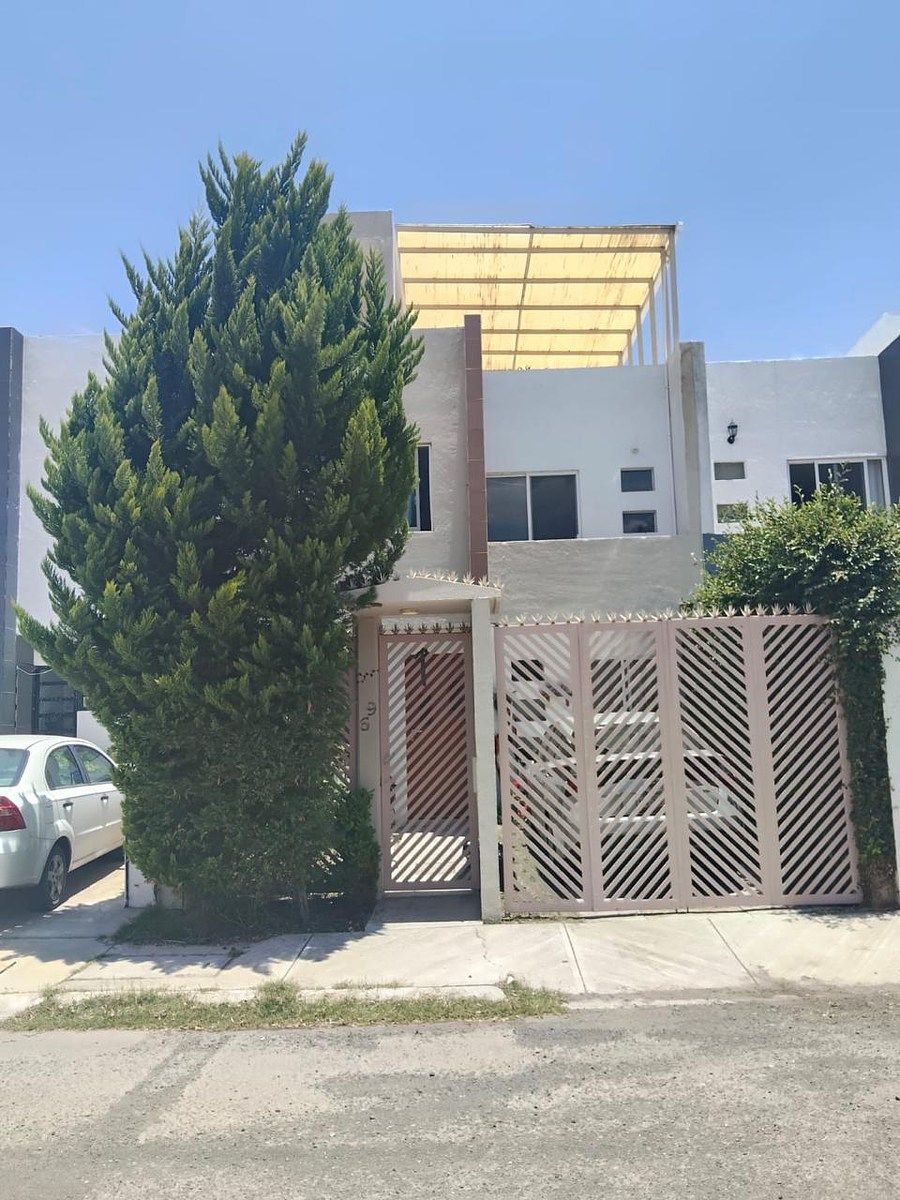CASA À VENDA EM SANTUARIOS DEL CERRITO, EL PUEBLITO, CORREGIDORA, QUERÉTARO., foto 1 de 16