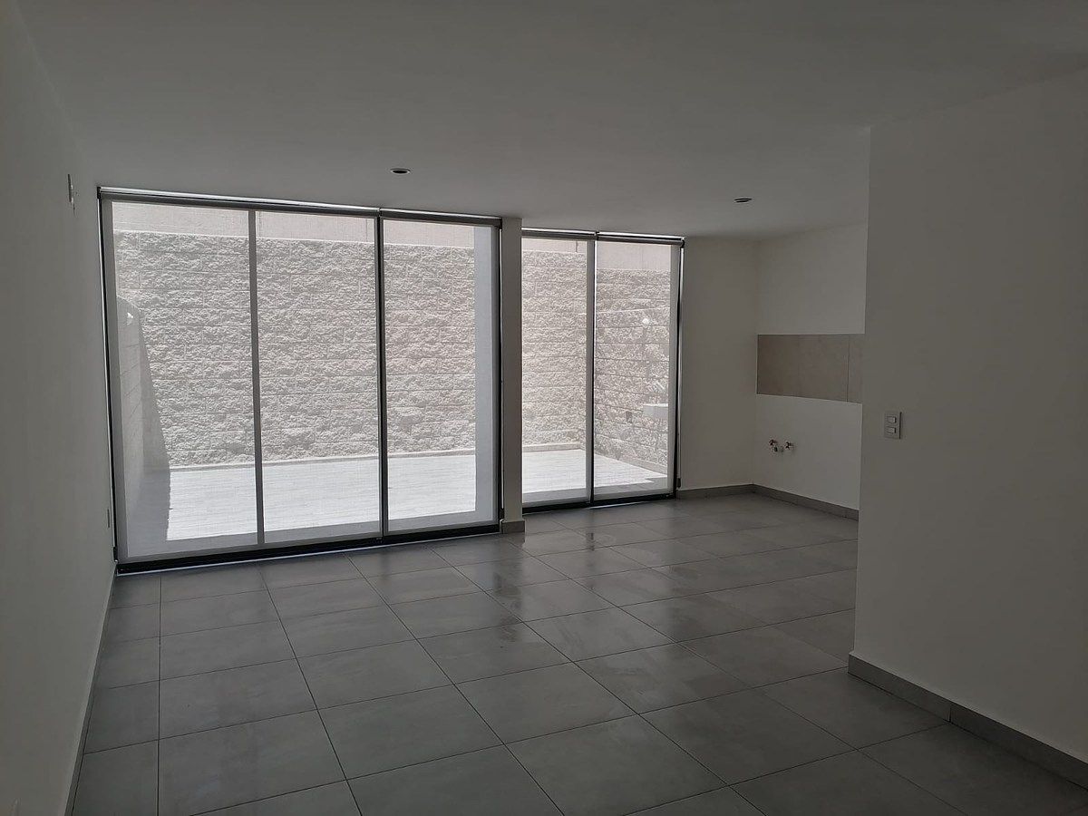 House in Gated Community in Zákia, El Marqués, photo 3 of 17