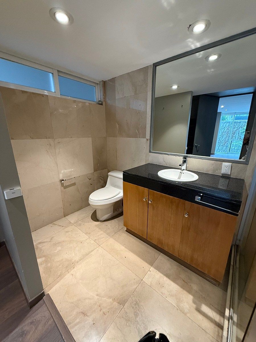Apartment in Lomas de Chapultepec I Sección, Miguel Hidalgo, photo 14 of 23