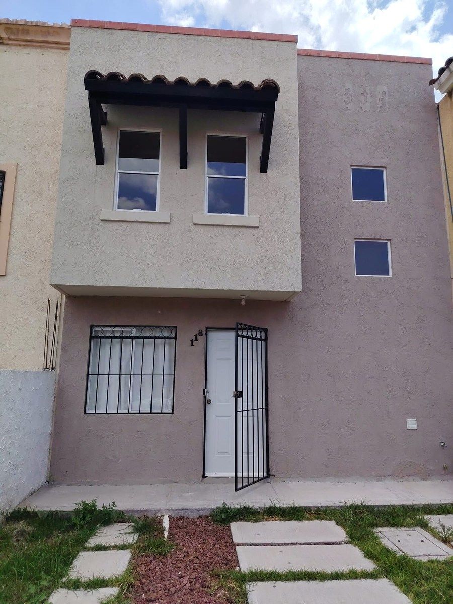 Casa en Venta en Real de Toledo | 2 Recámaras, Equipada., foto 1 de 16