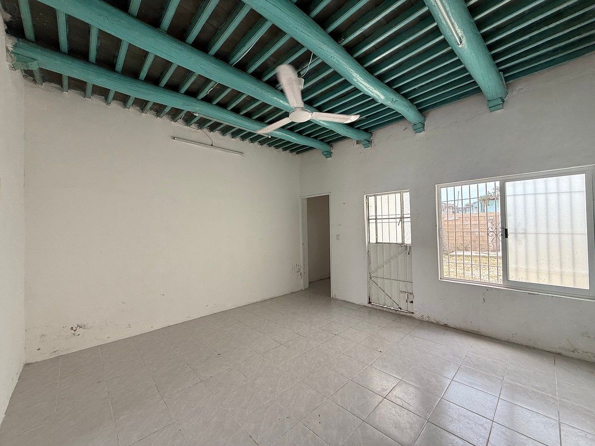Retail Space in Vicente Guerrero, Campeche, photo 4 of 6