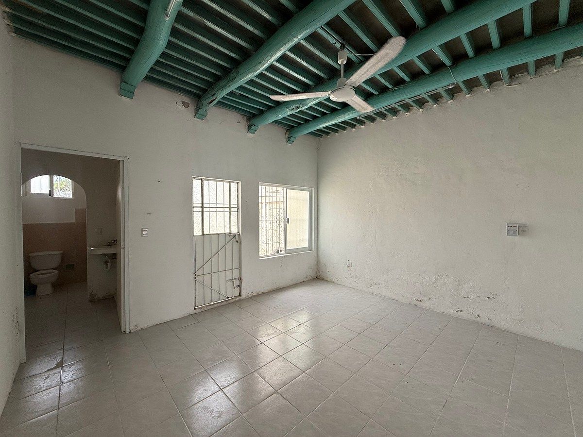 Retail Space in Vicente Guerrero, Campeche, photo 5 of 6
