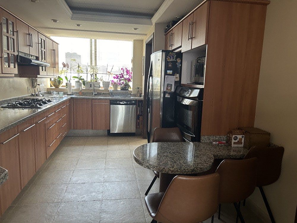 Apartment in Hacienda de las Palmas, Huixquilucan, photo 28 of 43
