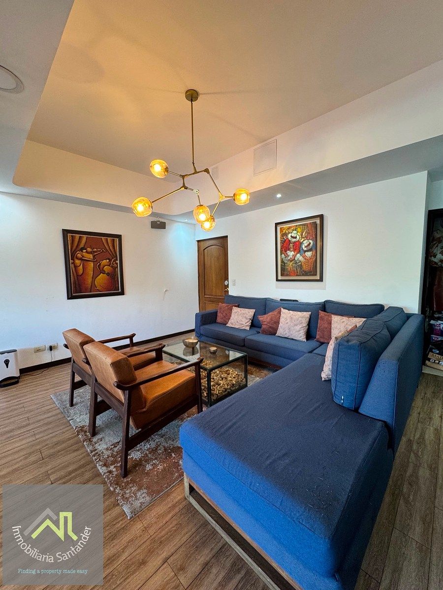 Apartamento en renta Amueblado – Edificio Vista Real, Zona 14 - Image 2