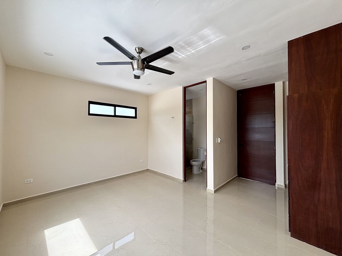House in Dzityá, Mérida, photo 24 of 27