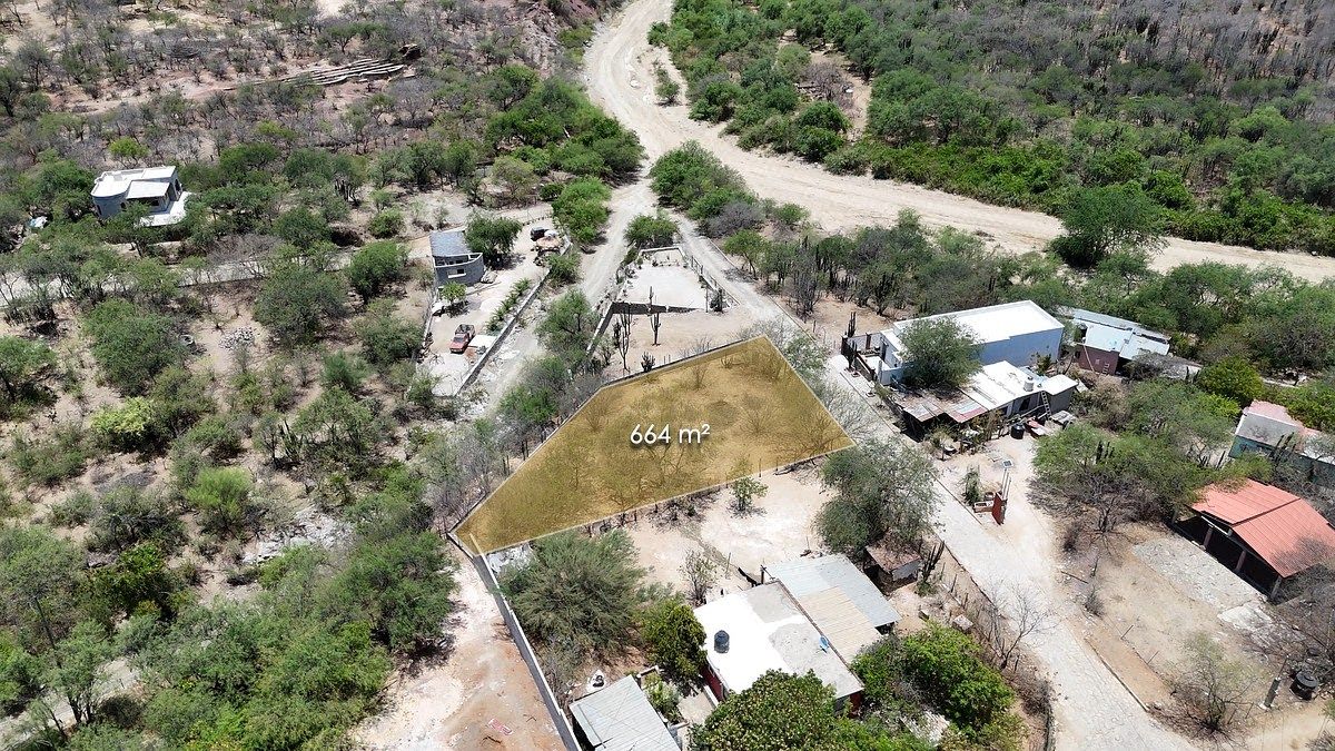 Lote em El Triunfo, La Paz, foto 2 de 11