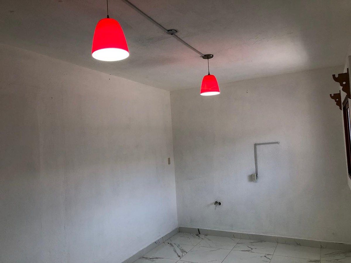 Retail Space in La Merced, San Cristóbal de Las Casas, photo 15 of 21