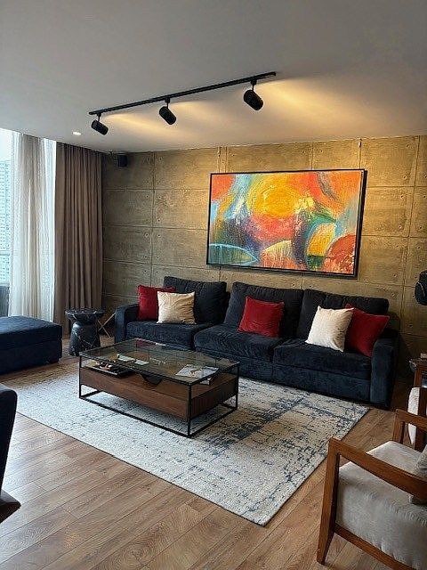 SE VENDE DEPARTAMENTO CON BALCON, EN BOSQUE REAL, foto 1 de 29