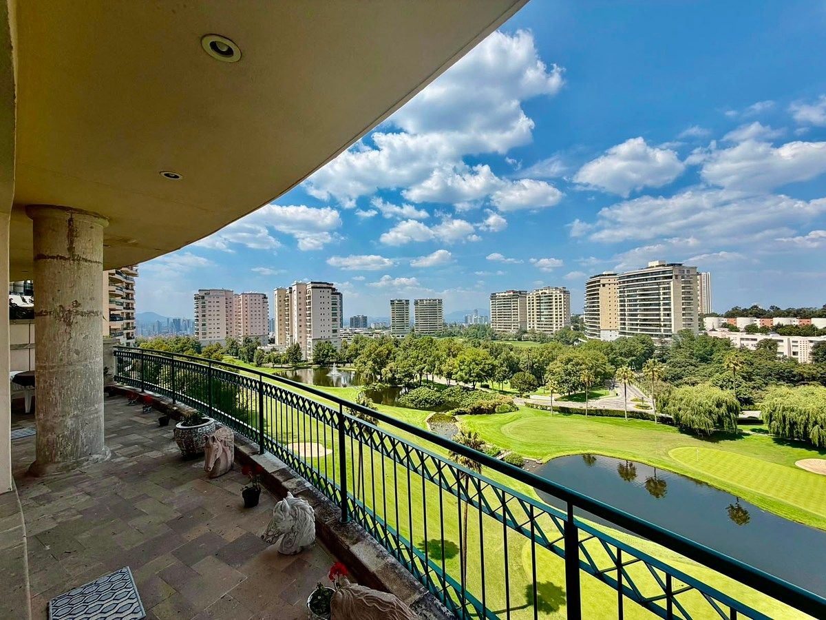 Departamento en Venta en el Club de Golf Bosques