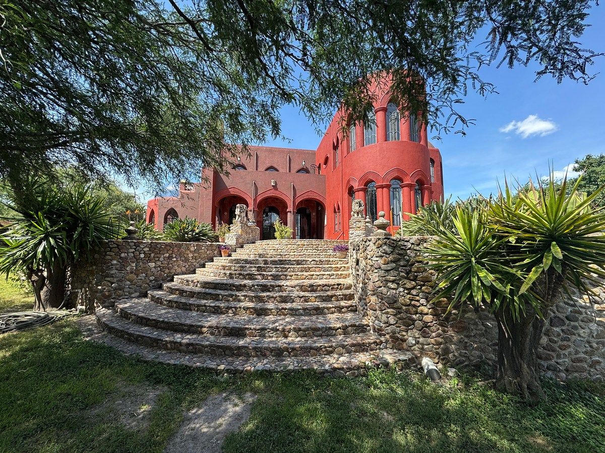 House in La Cieneguita, San Miguel de Allende, photo 5 of 50