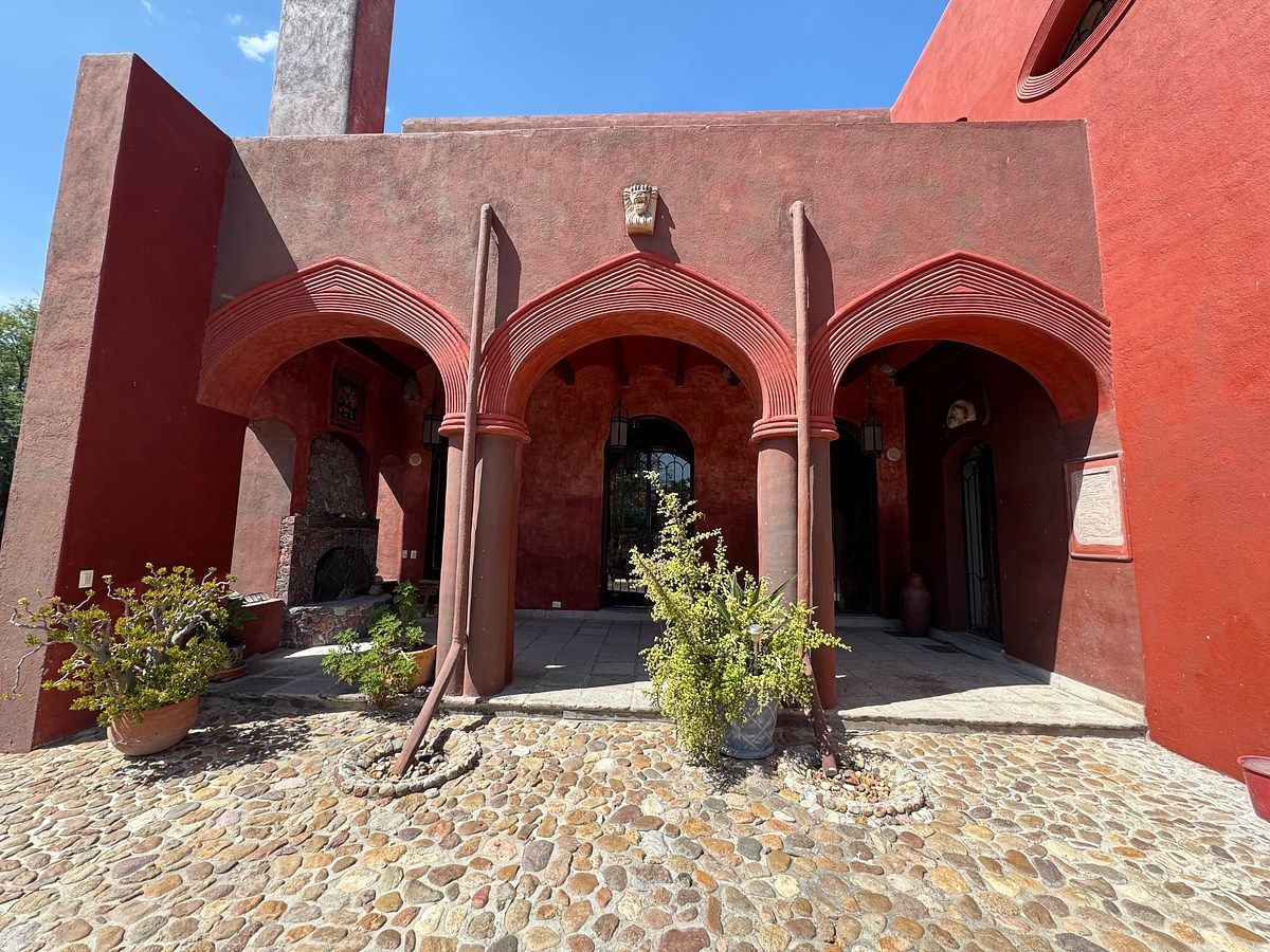 House in La Cieneguita, San Miguel de Allende, photo 6 of 50