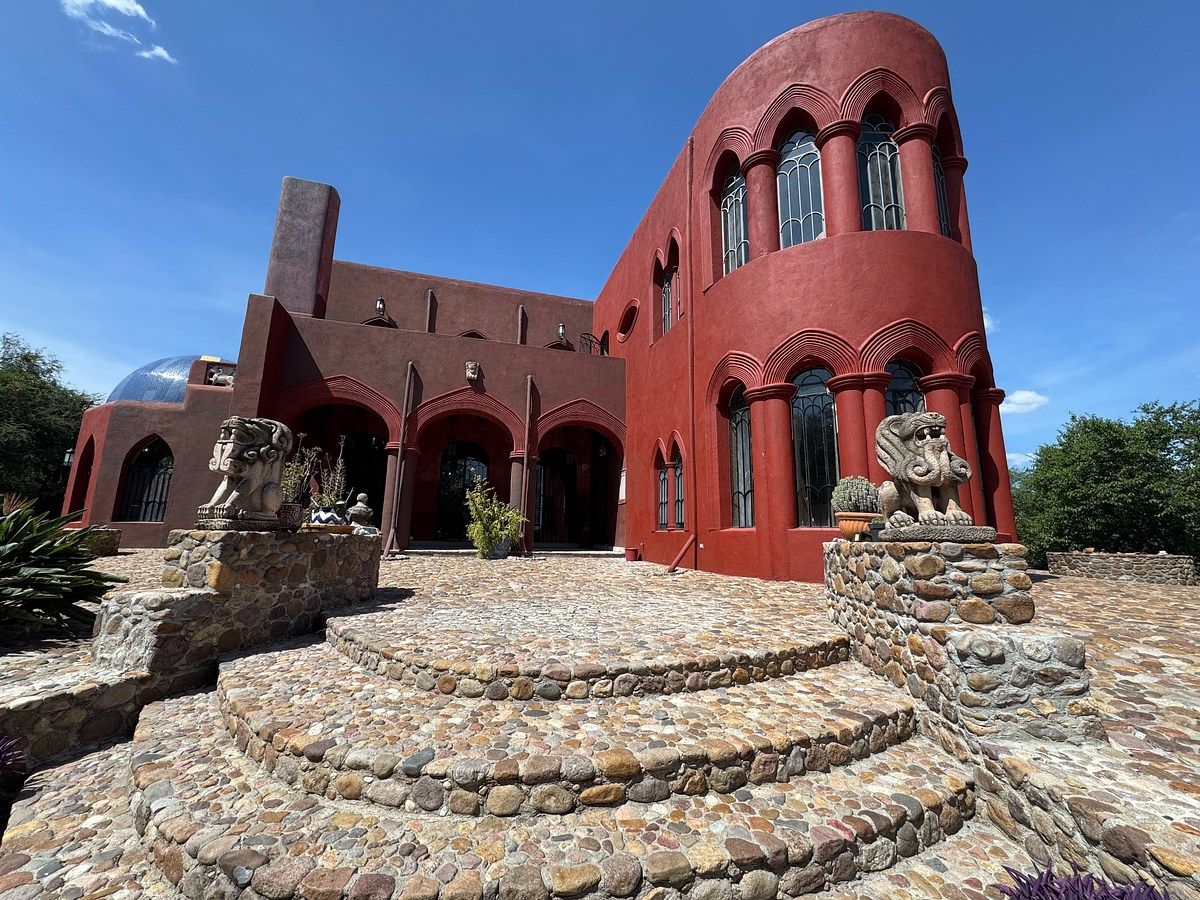 House in La Cieneguita, San Miguel de Allende, photo 7 of 50