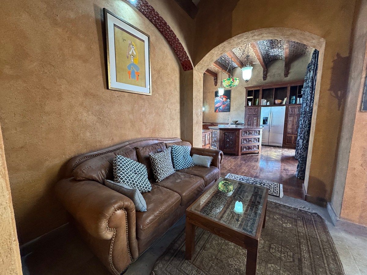 House in La Cieneguita, San Miguel de Allende, photo 17 of 50